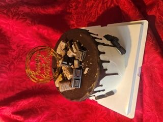 Chocolate Drip Cake